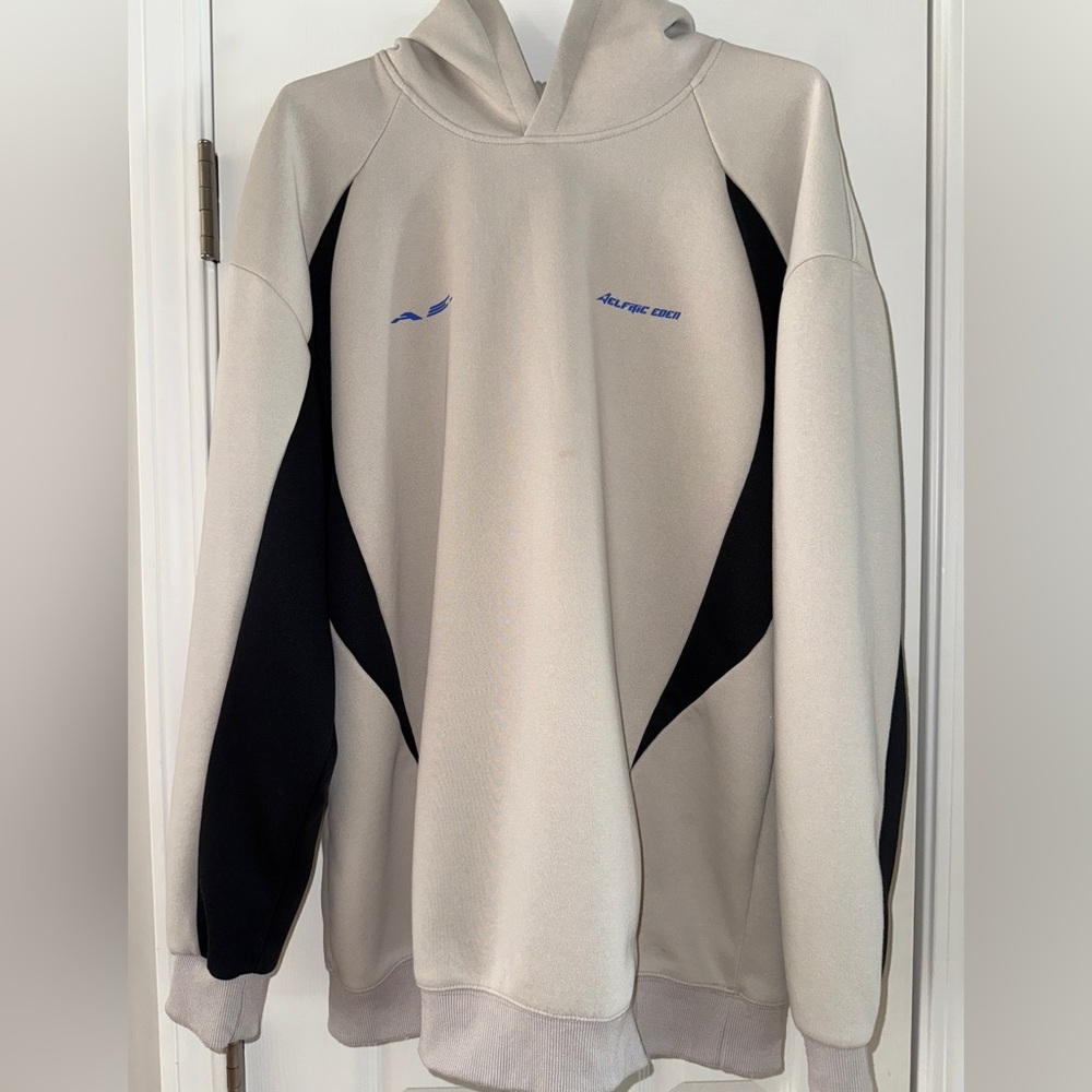 Aelfric Eden Cream and Black Crewneck Sweater